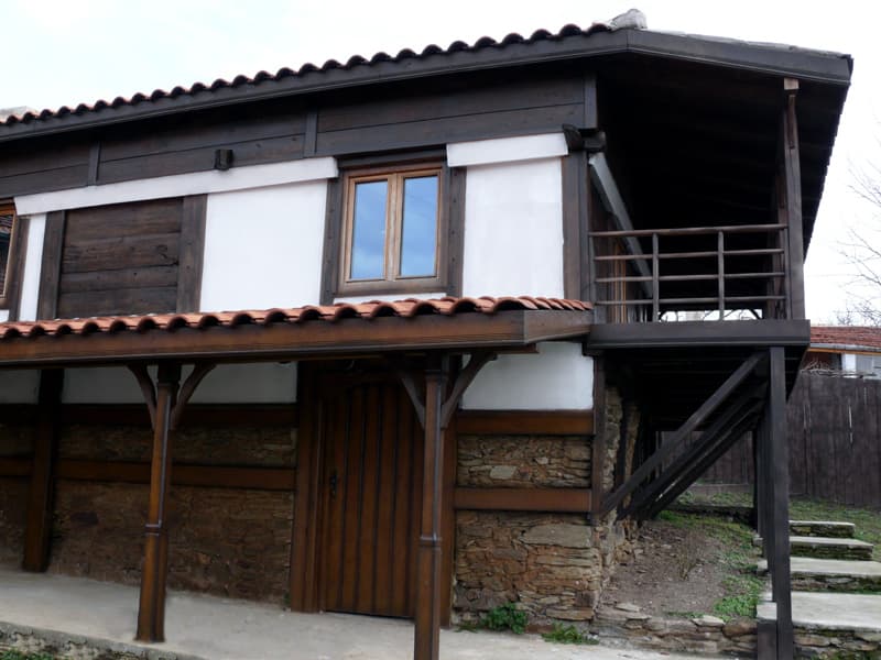 Реставрирана къща — обект на DOM-BG (кадър 31)