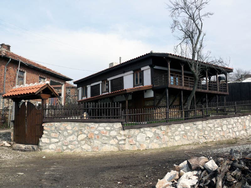 Реставрирана къща — обект на DOM-BG (кадър 28)