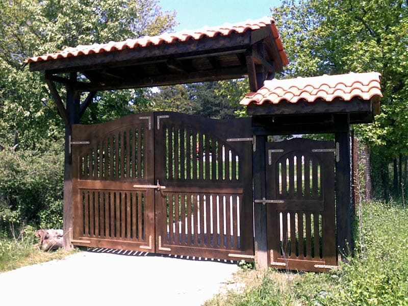 Дървена порта и ограда, изработени от DOM-BG (кадър 10)