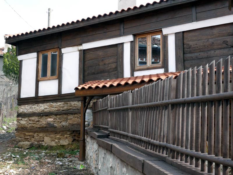 Дървена порта и ограда, изработени от DOM-BG (кадър 9)