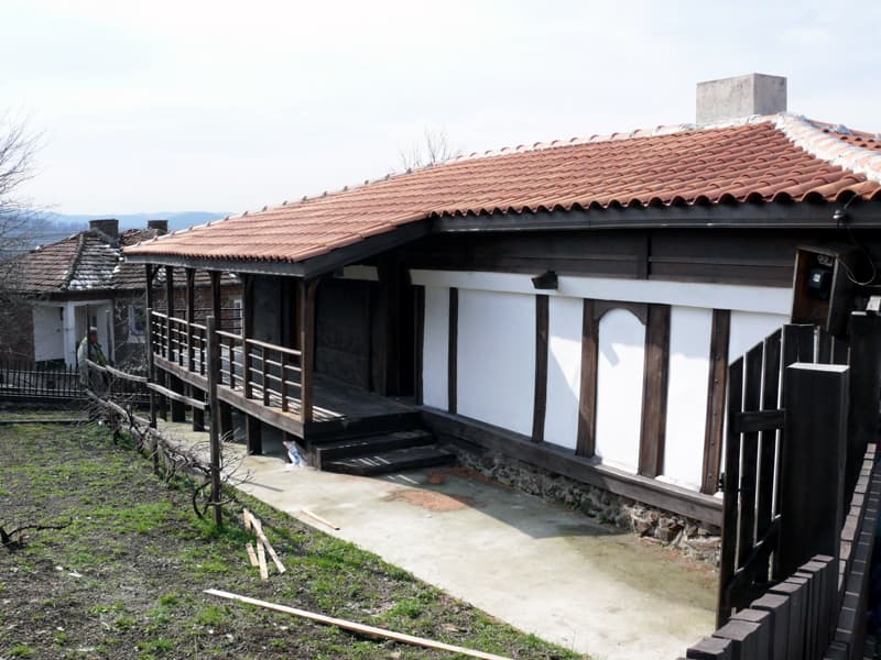 Реставрирана къща — обект на DOM-BG (кадър 33)
